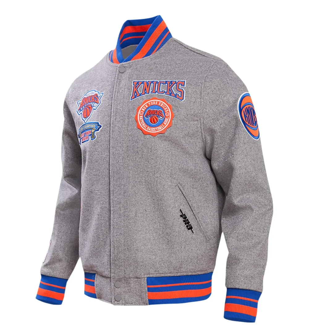 New York Knicks Pro Standard Heather Gray Varsity Jacket