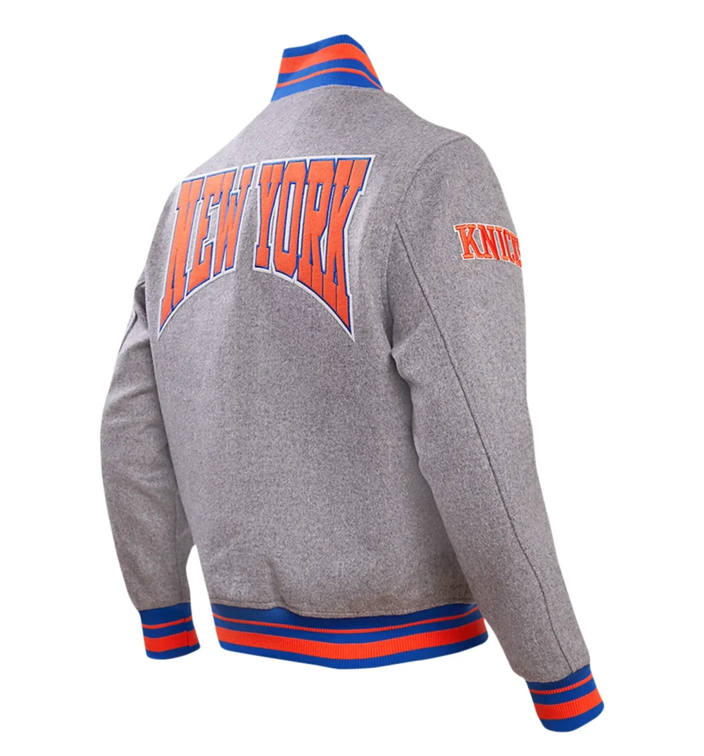 New York Knicks Pro Standard Heather Gray Varsity Jacket